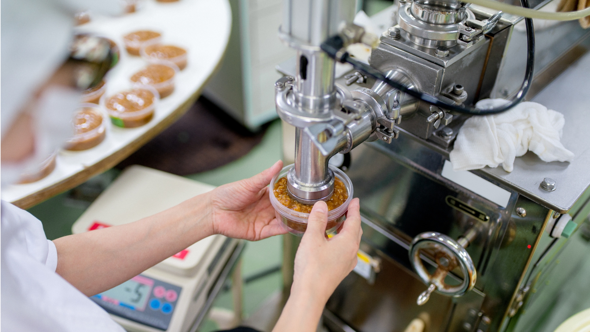 Airline Equipment & Pressure Gauges